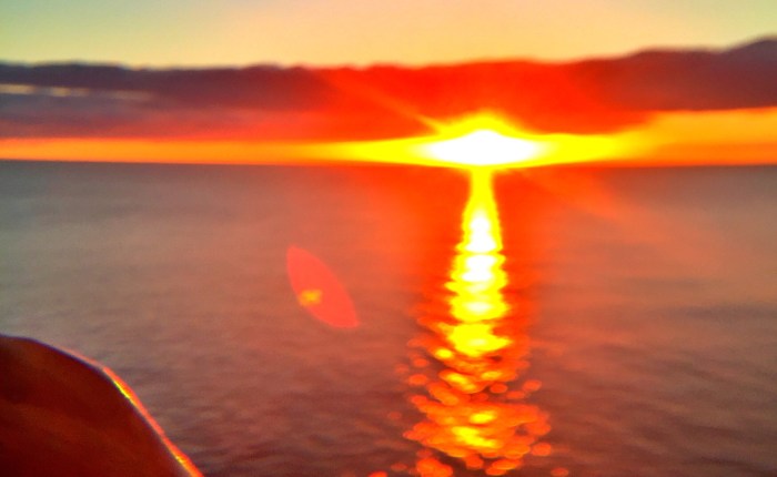 …Y CON EL MAZO&nbsp;DANDO